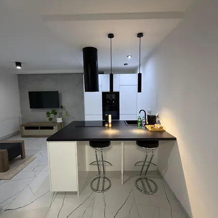 8 Apartment Lobez