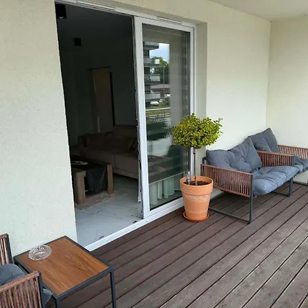 8 Apartment